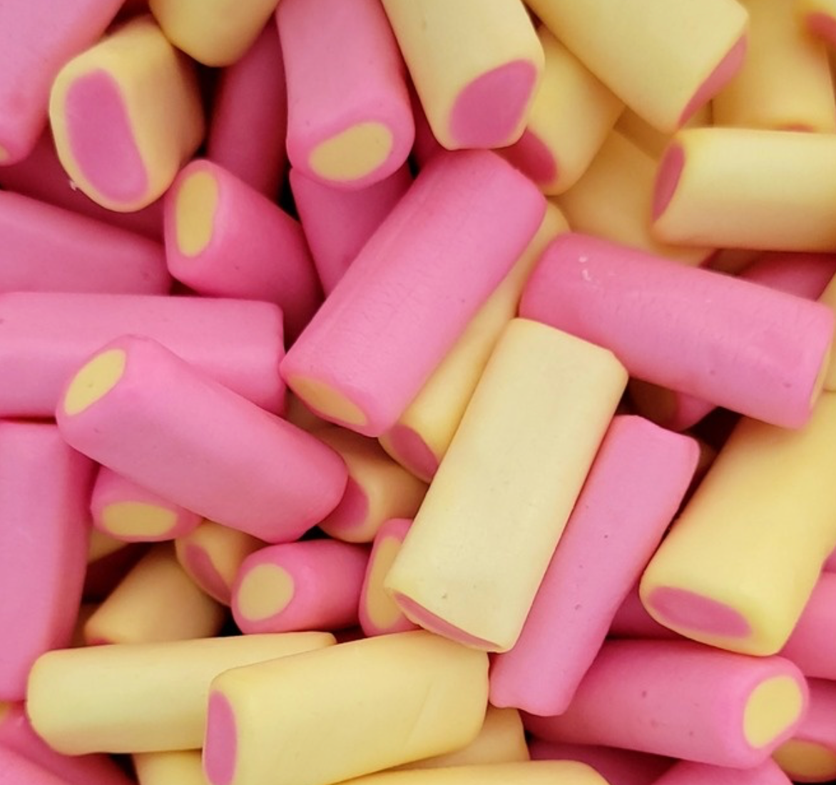 Rhubarb & Custard Chewy Sweets